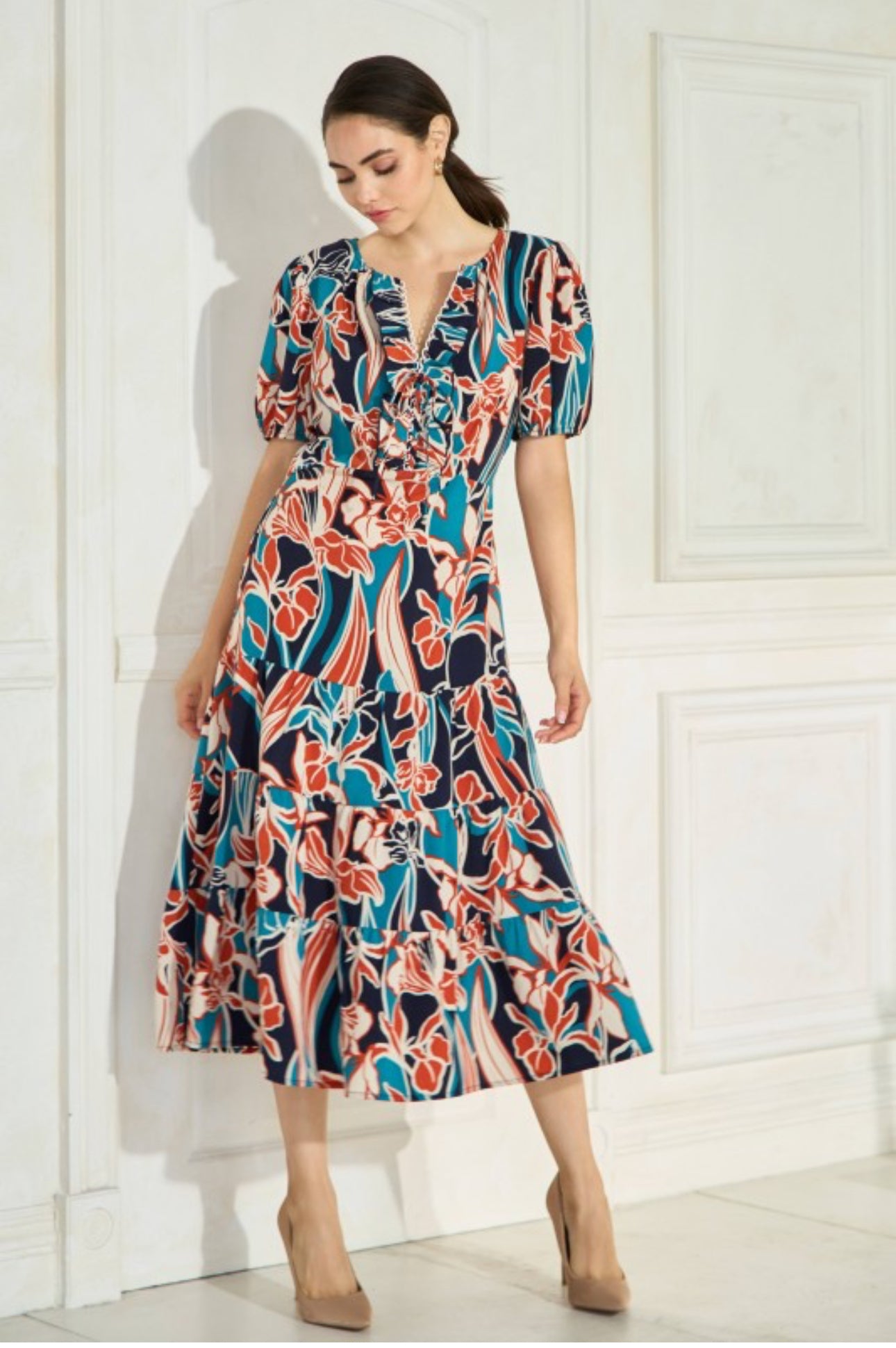 Floral Print Tiered Midi Dress