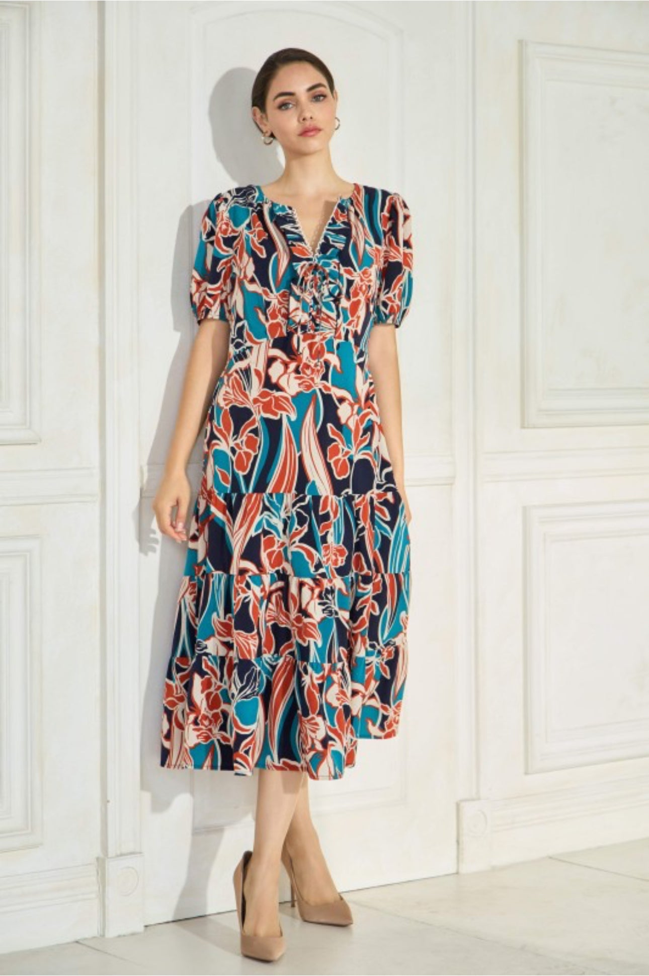 Floral Print Tiered Midi Dress