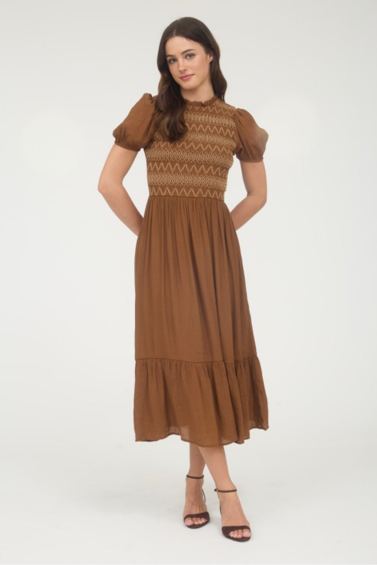 Contrast Smocked Detail Puff Sleeve Midi Dress